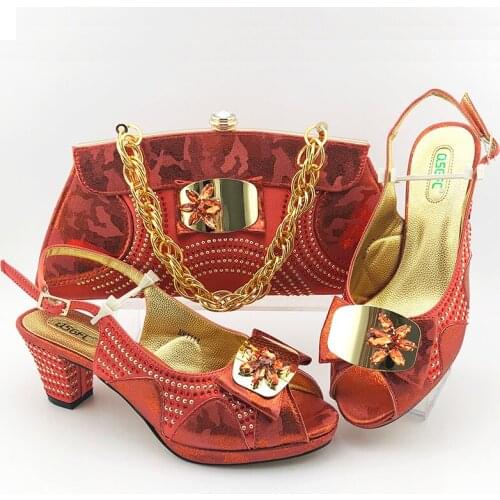 Nigeian New Arrival Italian Design Fashion Crystal and Metal Decoration Style Party Women Shoes and Bag Set in Gold Color