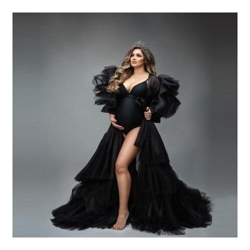Elegant Black Tulle Maternity Robes Extra Puffy Plus Size Women Short Sleeves Ruffles Tiered With Train Women Dresses