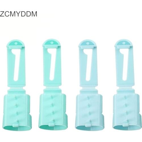 ZCMYDDM 2/4Pcs Finger Splitter Plastic Yarn Guide Separated Yarns Tools for Holder Sweater Wool Knitting DIY Sewing Accessories