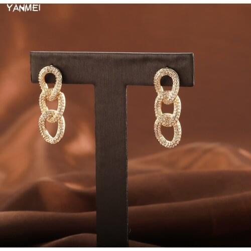 YAN MEI Rings With Diamonds