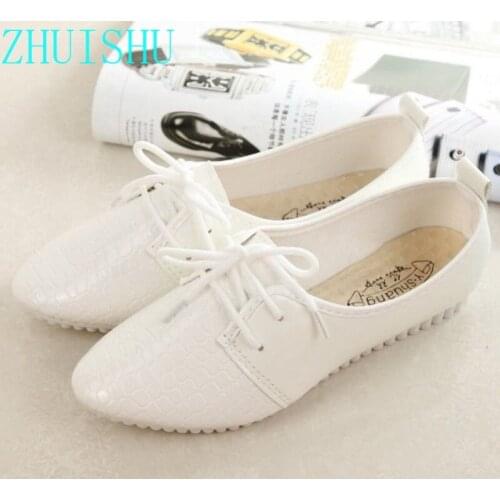 2021 Spring and Summer Pointed Snakeskin Pattern Beanie Casual Single Shoes Nurse Shoes Flat All-match Womens Shoes