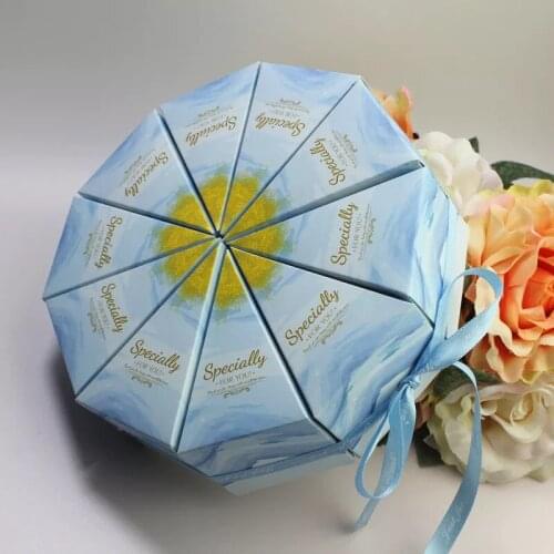 100pcs (10 Cakes) white gray/ Pink / Blue / Red Wedding Favor Triangular Cake Candy Box Party Gift Box birthday party Decoration