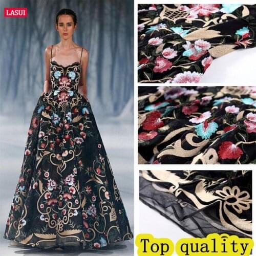 LASUI 1Y=1lot 2018 Top quality SALE delicate MulticolorGold thread high density embroidery lace fabric Baby black whitemeshX0141
