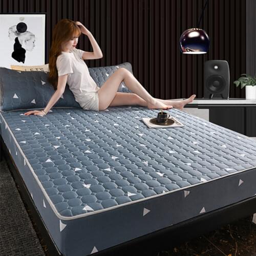 Washable Bed Cover Queen Size Breathable Girl Cute Comfortable Mattress Cover Embossed Quilted King Thicken Mattress Protector