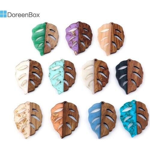 Doreen Box Leaf Charms Pendants Resin & Wood Effect Resin Pendants Leaf Natural for DIY Jewelry Making 3.7cm x 2.8cm, 3 PCs