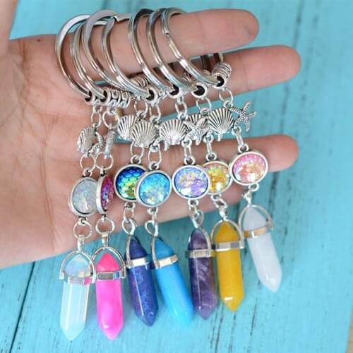 Shellfish Starfish Scales Natural Stone Spirit Pendulum Column Keychain for Woman Jewelry Christmas Gift Key Chains Metal