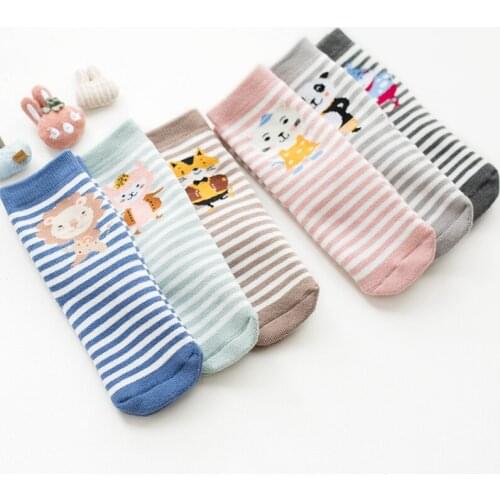 Ins New Arrival Cartoon Kawaii Funny Animal Crew Socks Cute Warm Soft Tube Style Packing Gift 1 Pair
