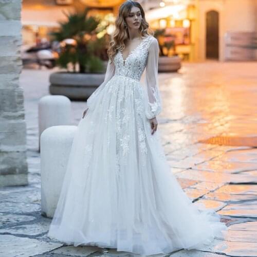 Eightree A-line Wedding Dresses Boho Lace Appliques Puff Sleeve Bride Dress V Neck Long Weeding Gowns Vestido De Casamento 2020