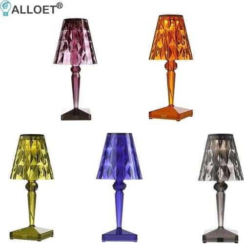 Diamond Table Lamp USB Rechargeable Acrylic Decoration Lamp Bedroom Bedside Crystal Table Lamp Gift Night Light Lighting Device
