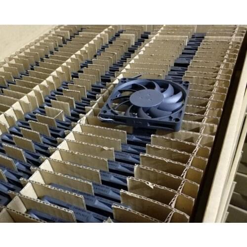 New Nidec 8cm 8010 Fan Router Cat Ultra-Thin Cooling 2-Wire USB 5V 0.26a CDT180B05M-A0