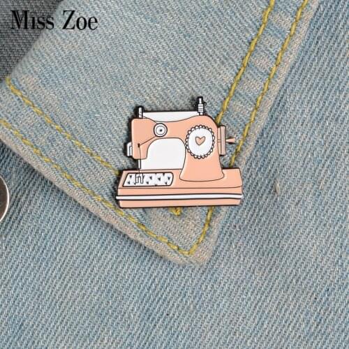 Pink Sewing Machine Enamel Pin Custom Brooches Bag Clothes Lapel Pin Handcraft Badge Cartoon Jewelry Gift for Kids Friends