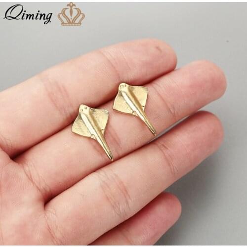 QIMING Ocean Fish Stud Earrings For Women Sea Animal Cute Vintage Fashion Statement Jewelry Earrings Girls Party Gift