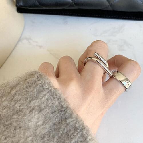 1PC Korean Rings for Women Geometry Irregular Twist Metal Minimalist Ring Fashion Temperament Jewelry Luxury Accessories Gift