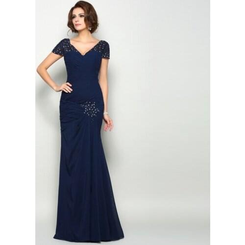 Affordable Elegant Navy Blue Beaded Short Sleeve Mother of the Bride Dresses Chiffon V Neckline Wedding Party Gowns Back Out
