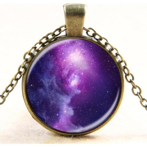 Fashion Galaxy Nebula Space Pendant Necklace Glass Cabochon Vintage Jewelry Statement Chain Necklace Women Best Gift