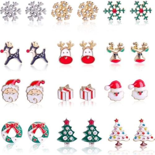 PICKYZ Stud Earrings