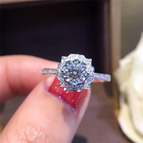 Huitan Temperament Sweet Women Wedding Ring Silver Color Novel Design New Rings Proposal Engagement Jewelry Fashion Accessories