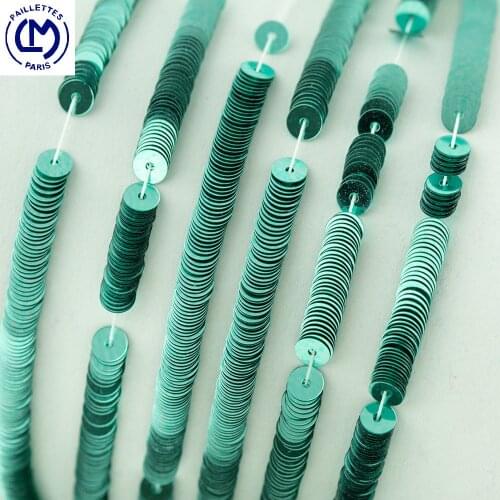 French LM flat film water green metallic gloss sequins, French embroidery beaded clothing accessories, About 1000 tablets