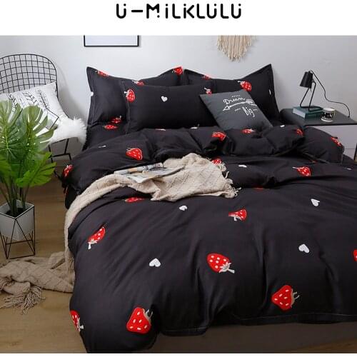Strawberry Bedding Set Kawaii Sheet Set 150 Single Double Queen King Size Elastic Duvet Cover Pillowcase Black Bed Comforters