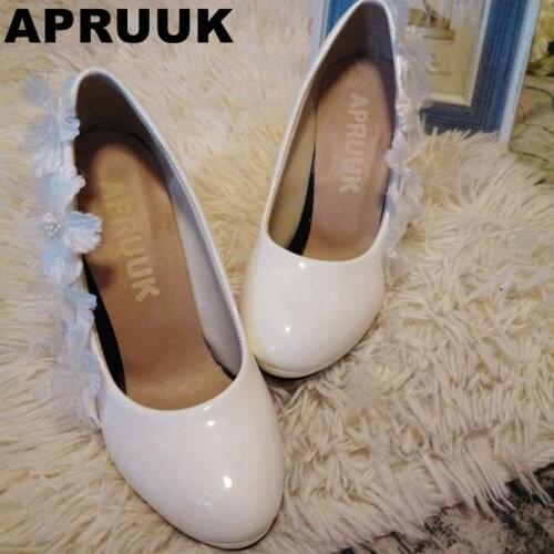 Slip on fashion wedding shoes women white flowers bridal pumps shoes round toes high heel platforms bridesmaid shoes