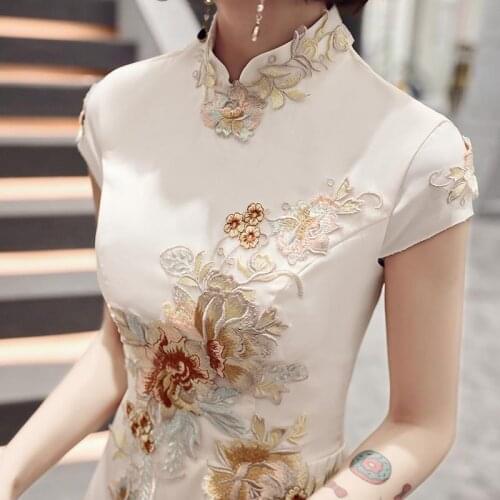 2021 Chinese Dress Wedding Party Cheongsam Oriental Dinner Long Dress Chinese Style Women Elegant Qipao Embroidery Robe Vestido