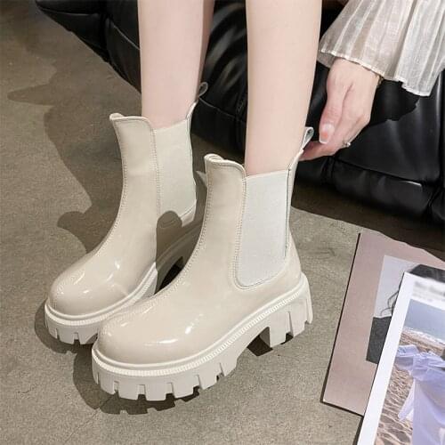 2021 New Chunky Boots Fashion Platform Women Patent Leather Ankle Boots Female Thick Sole Short Botas Round Toe Slip-On Boots