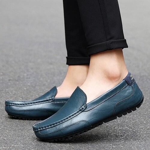 Genuine Leather Men Casual Shoes Brand 2021 Italian Men Loafers Moccasins Breathable Slip on Black Driving Shoes Plus