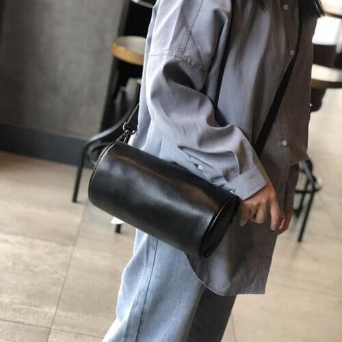 Round poke bag leather casual soft leather messenger bucket bag classic all-match temperament shoulder bag retro style