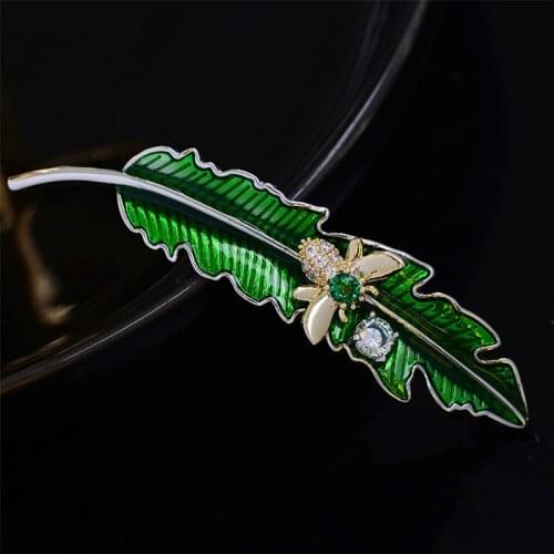 OKILY Delicate Enamel Leaves Brooches Pins Cute Insect Bee Zircon Brooch for Women Festival Winter Overcoat Jewelry Acessories