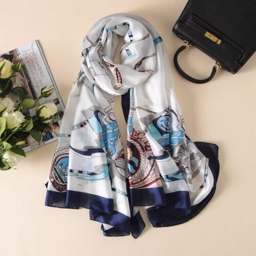 2020 luxury brand new summer silk scarf classic fashion womens Chiffon shawl beach scarf girl beautiful scarf