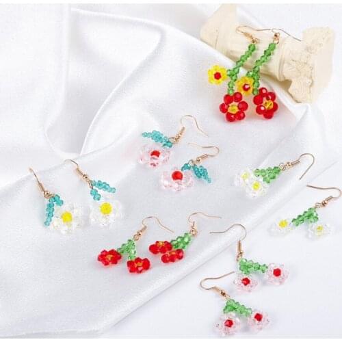2020 Fashion Jewelry Korean Gold Plated Crystal Beads Daisy Flowers Earrings Brincos Boucle d'oreille Stud Earrings For Women