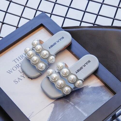 Girls Slippers 2021 New Korean Girls Pearl Non-slip Soft-soled Sandals Childrens Slippers Summer Fashion Cute Beach Shoes Home