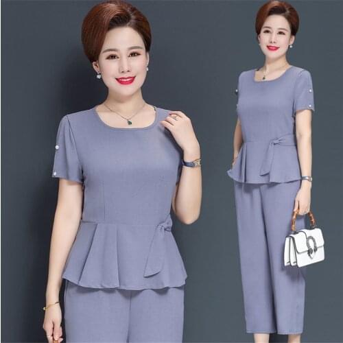 2021 New Summer Middle-aged Women O-neck T-shirt Tops + Loose Pant 2 Piece Set Female Two Piece Tracksuit Plus Size 5XL