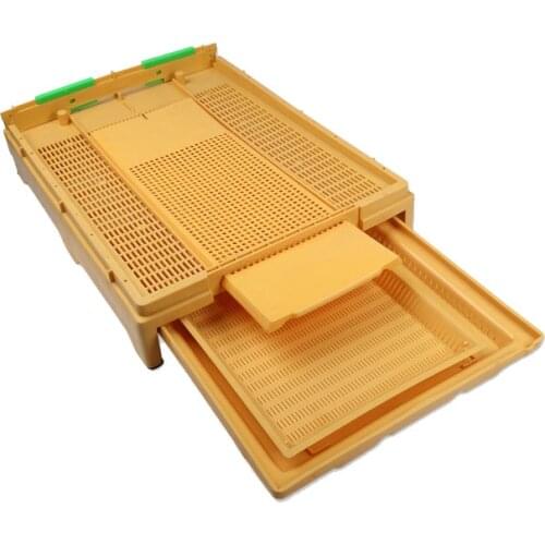 Multifunctional drawer type plastic beehive bottom with Honeycomb door pollen collector Ventilating beehive bottom for beekeeper