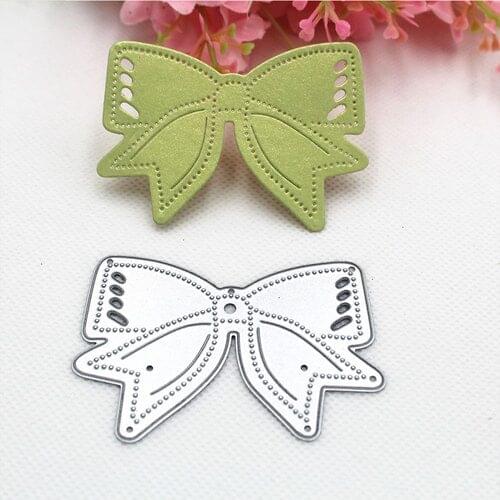 Bow cutting knife die