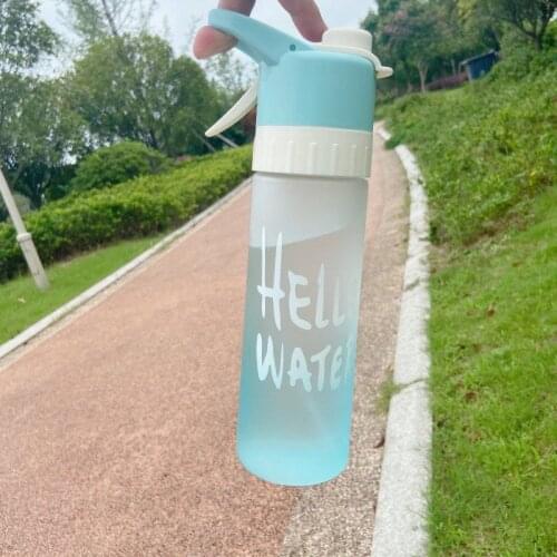 Fashion Hot Sports Water Bottle 650ML Protein Shaker Outdoor Travel Portable Leakproof Drinkware Plastic Drink Bottle BPA Free 2