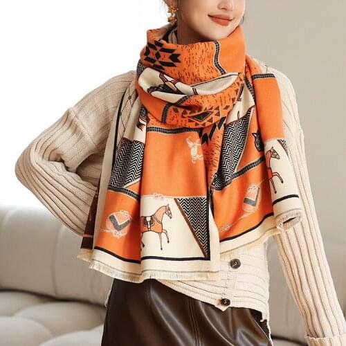 New Winter Horse Plaid Cashmere Scarf High Quality Womens Tassel Scarves Luxury Pashmina Shawls Bufandas Invierno Mujer Blanket