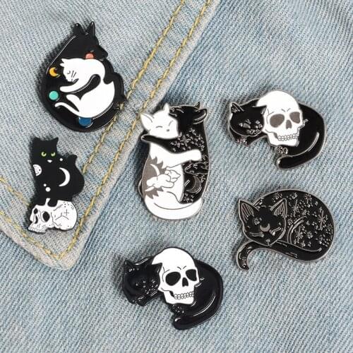Co coolest Brooches With Cats For Clothes