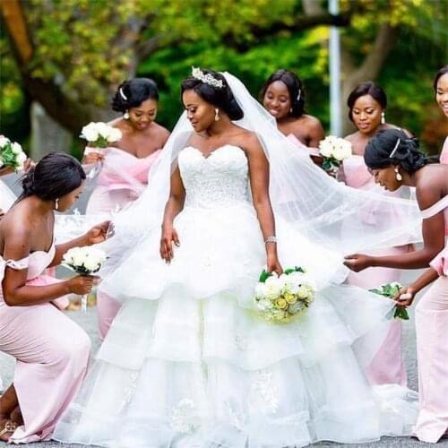 African Plus Size Wedding Dresses Sweetheart Lace Appliqued Tiered Cascading Ruffles Design Sweep Train Bridal Gown