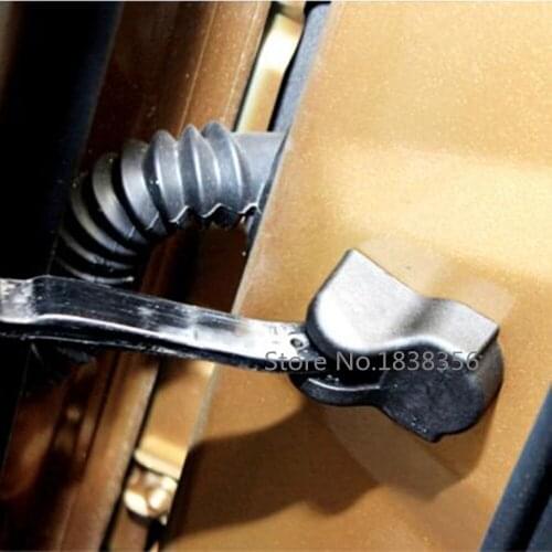 Free shipping for Nissan Qashqai 2016 2017 2018 2019 Car anti rust water proof Door lock key Plastic buckle Limit device trim