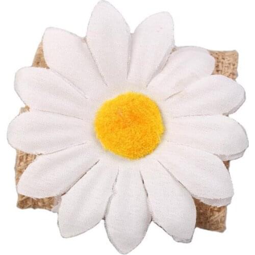 6PCS Ring Weddings Decoration Party Supplies Sun Flower Napkin Ring Natural Linen Napkin Ring Daisy Napkin Button Paper Towel