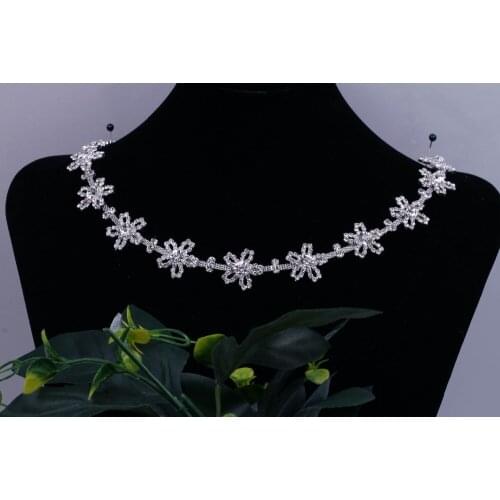 Free Shipping 5 yards Crystal Rhinestone Trim, Rhinestone Applique, Wedding Applique,Rhinestone Chain MALI054