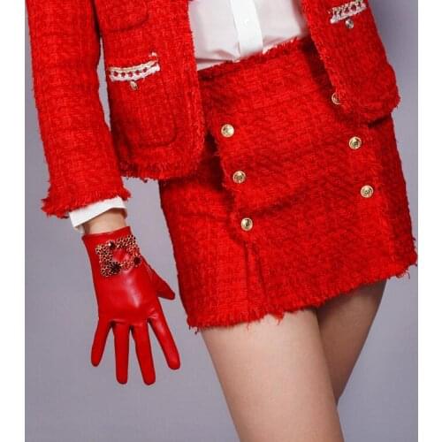 Womens blingbling diamonds buckle pu leather glove female fashion touchscreen driving glove R1946