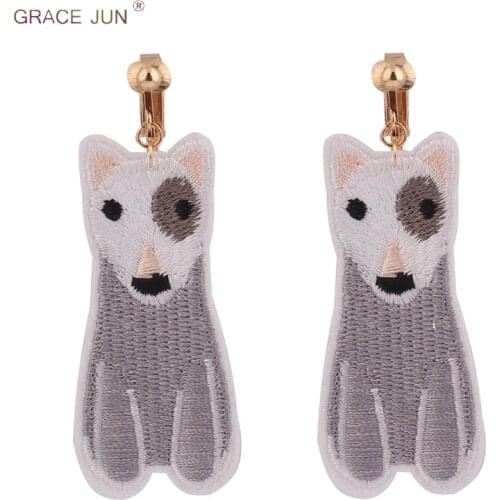 2018 New Style Fashion Cloth Embroidery Dog Clip on Earrings for Women Party Prom Big Animal Without Pierced Earrings Good Gift