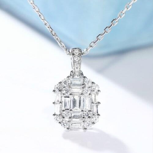2021 New S925 Silver Ladies Square Cubic Zirconia Pendant Clavicle Necklace Luxury Bridal Wedding Jewelry Charm Necklace