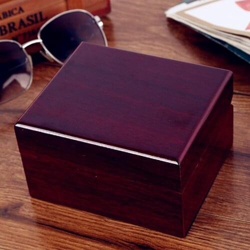 2021 Wholesale Exquisite High-end Watch Box Gift Packaging Red Wood Watch Boxes Watch Storage Box High-quality Watch Display Box