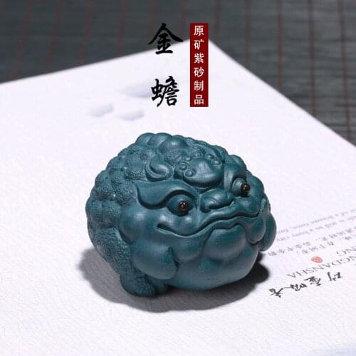 Zisha golden toad statue modern art sculpture,Raw ore green mud tea set decoration Home Lucky Feng Shui Decorative Statue