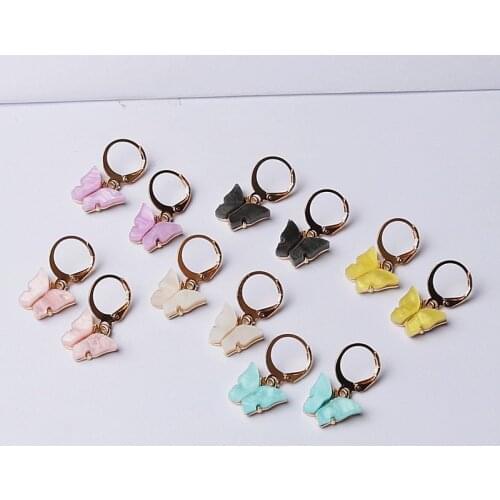2020 New Womens Earrings Fashion Color Acrylic Butterfly Stud Earrings Animal Sweet Colorful Stud Earrings Girls Jewelry