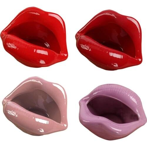 Ceramic Sexy Lips Ashtray Smoke Hull Creative Ash Tray Smoking Ashtray Home Decor Mini Gift Smoking Accessories
