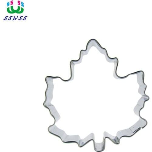 Small Autumn Cookie Biscuit Baking Molds,D Style Red Maple Leaf Shape Cake Decorating Tools,Crazy Direct Selling